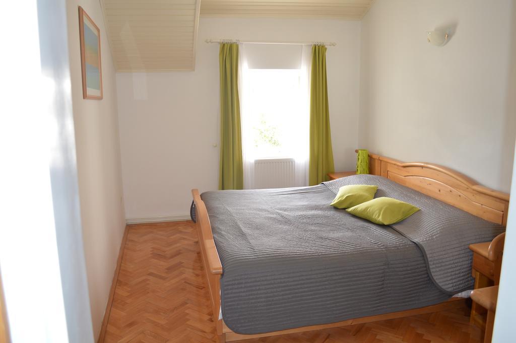 Guest House Kolarin 슬라노 객실 사진