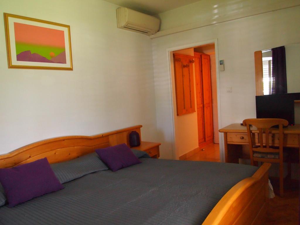 Guest House Kolarin 슬라노 객실 사진